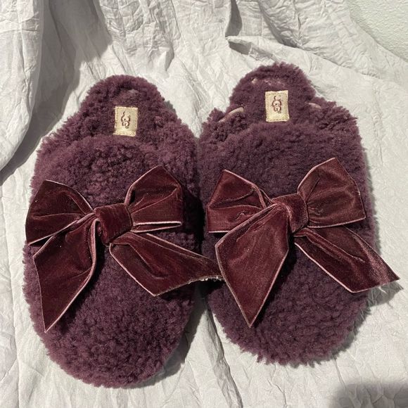 Ugg addison velvet bow slipper deals